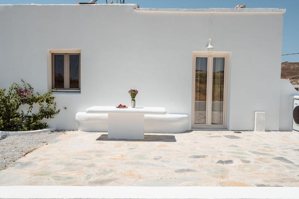 Cycladic Exclusive Developments Bee Naxian House Kastraki