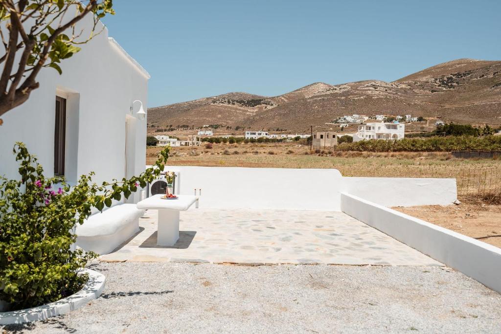Cycladic Exclusive Developments Bee Naxian House Kastraki