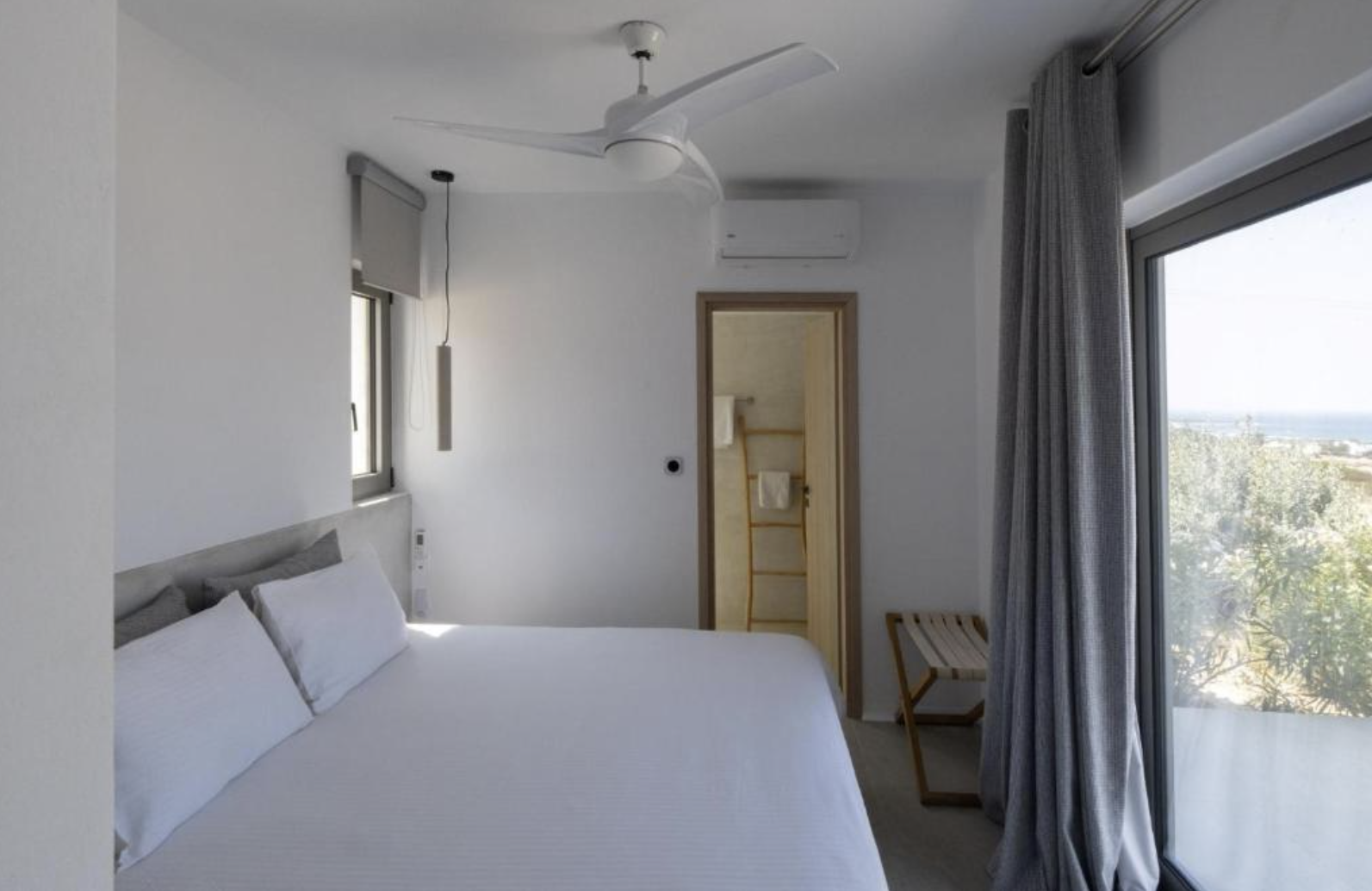 Cycladic Exclusive Developments